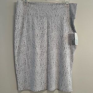 LuLaRoe Cassie skirt